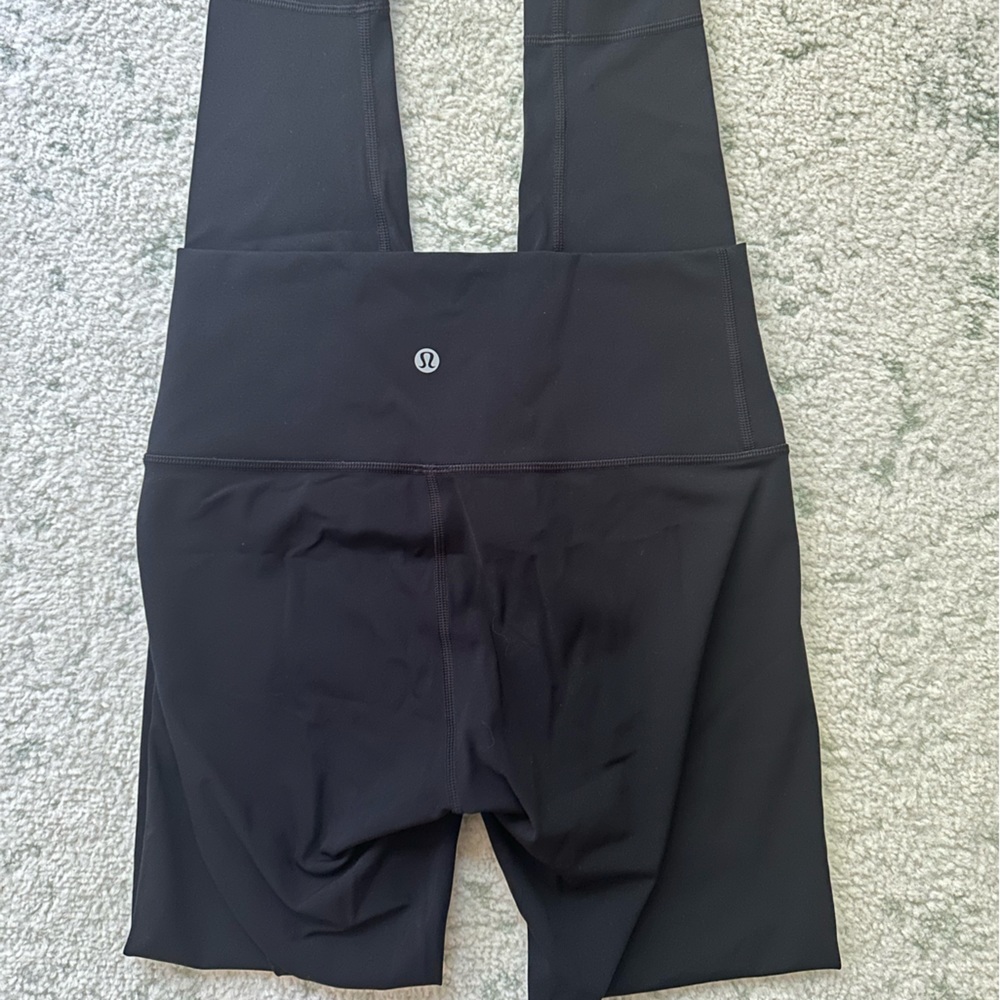 Lululemon wunder under high-rise tight 28” size 6